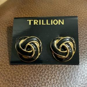 Vintage Trillion Infinity Knot Enamel Post Earrings Gold Tone with Black Enamel